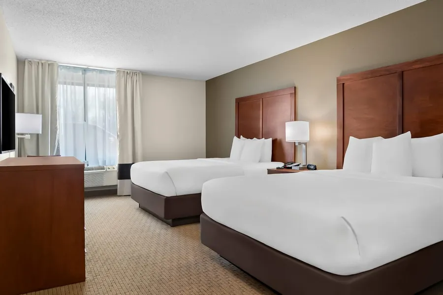 Comfort Inn & Suites Taylor - Detroit hotel detail image 6