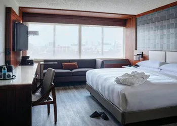 Detroit Marriott Southfield hotel thumbnail 8