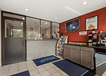 Americas Best Value Inn Laurel hotel thumbnail 2