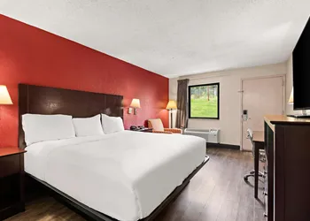 Americas Best Value Inn Laurel hotel thumbnail 5