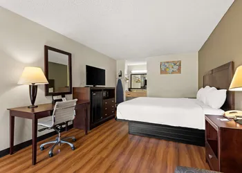 Americas Best Value Inn Laurel hotel thumbnail 7