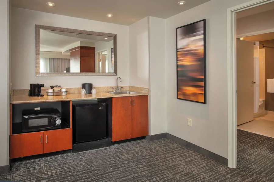 Courtyard by Marriott Dunn Loring Fairfax hotel detail image 6