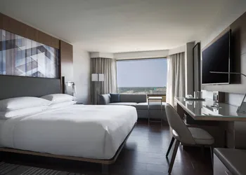 Tysons Corner Marriott hotel thumbnail 7