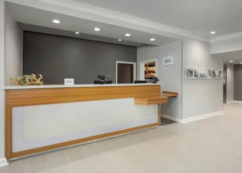 SpringHill Suites by Marriott Herndon Reston hotel thumbnail 4