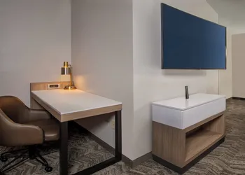 SpringHill Suites by Marriott Herndon Reston hotel thumbnail 7