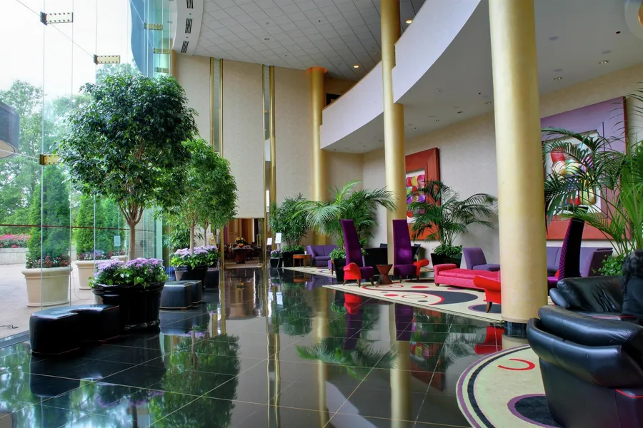 DoubleTree by Hilton Washington Dulles Airport hotel detail image 2