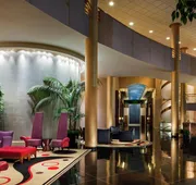DoubleTree by Hilton Washington Dulles Airport hotel detail image 3