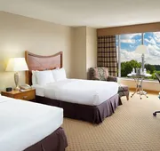 DoubleTree by Hilton Washington Dulles Airport hotel detail image 4