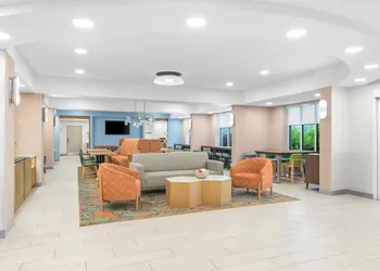 Hampton Inn by Hilton Gainesville-Haymarket hotel thumbnail 2