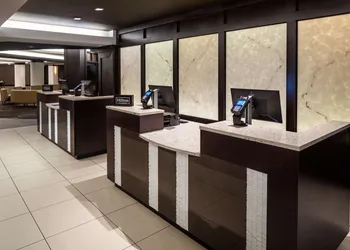 Doubletree by Hilton Washington DC Silver Spring hotel thumbnail 2