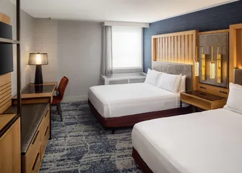 Doubletree by Hilton Washington DC Silver Spring hotel thumbnail 3