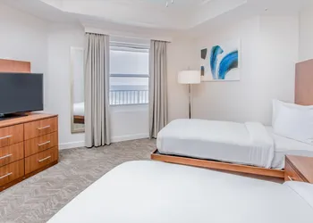 Hilton Pensacola Beach hotel thumbnail 7