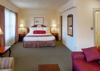 Historic Anchorage Hotel hotel thumbnail 7
