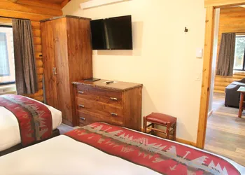 Cowboy Village Resort hotel thumbnail 5