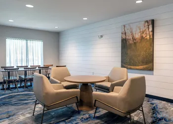 Fairfield Inn By Marriott Savannah Airport hotel thumbnail 3