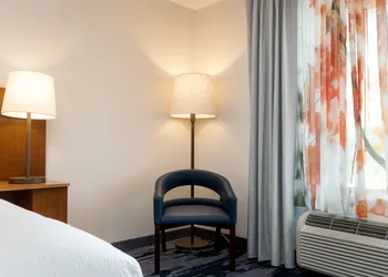 Fairfield Inn By Marriott Savannah Airport hotel thumbnail 8