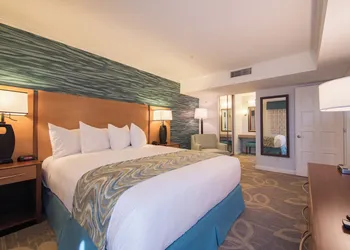 Winners Circle Resort hotel thumbnail 6