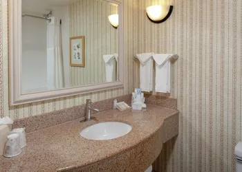 Hilton Garden Inn Charlotte North hotel thumbnail 8