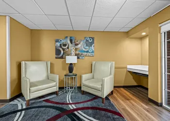 Suburban Studios Charlotte – Executive Park hotel thumbnail 3