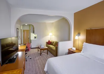 Four Points by Sheraton Charlotte - Pineville hotel thumbnail 6