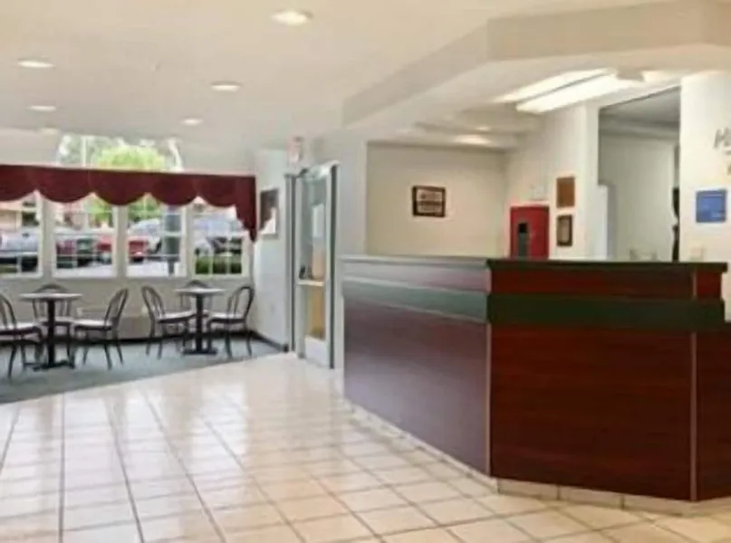 Microtel Inn & Suites by Wyndham Kannapolis/Concord hotel detail image 2