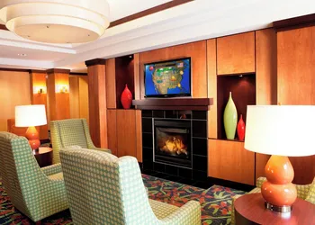 Fairfield Inn & Suites by Marriott Des Moines Airport hotel thumbnail 2