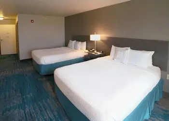 Fairfield Inn & Suites by Marriott Des Moines Airport hotel thumbnail 5