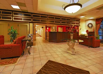 Comfort Inn University Center hotel thumbnail 4