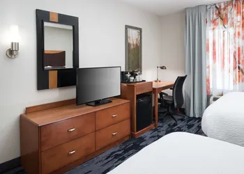 Fairfield Inn & Suites by Marriott Kansas City Overland Park hotel thumbnail 4