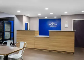 Microtel Inn by Wyndham Matthews/Charlotte hotel thumbnail 3