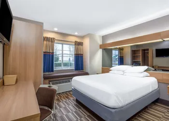 Microtel Inn by Wyndham Matthews/Charlotte hotel thumbnail 6