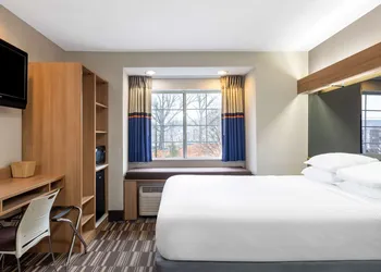 Microtel Inn by Wyndham Matthews/Charlotte hotel thumbnail 8