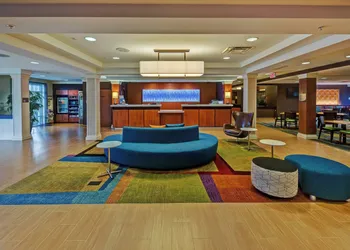 Fairfield Inn & Suites by Marriott Naples hotel thumbnail 2