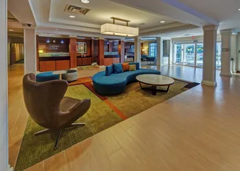 Fairfield Inn & Suites by Marriott Naples hotel thumbnail 4