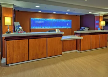 Fairfield Inn & Suites by Marriott Naples hotel thumbnail 5