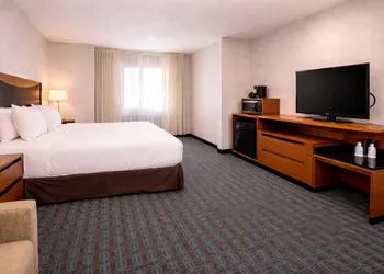 Comfort Inn & Suites Texas City I-45 hotel thumbnail 5