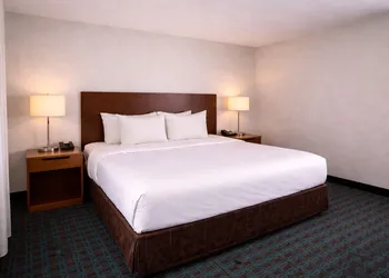 Comfort Inn & Suites Texas City I-45 hotel thumbnail 6