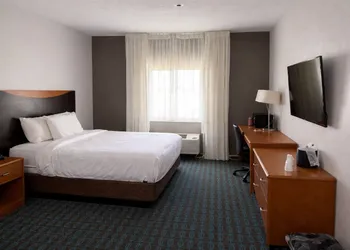 Comfort Inn & Suites Texas City I-45 hotel thumbnail 7