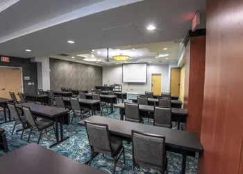 Fairfield Inn & Suites by Marriott Jacksonville Butler Blvd hotel thumbnail 6