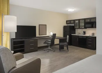Candlewood Suites Charlotte - Arrowood by IHG hotel thumbnail 8