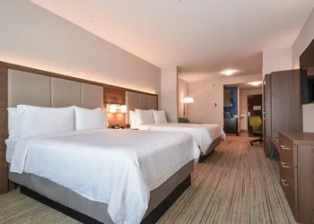 Holiday Inn Express & Suites Charlotte Southeast - Matthews by IHG hotel thumbnail 6