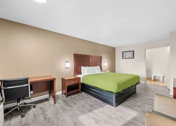 Econo Lodge Kannapolis - Concord hotel thumbnail 6