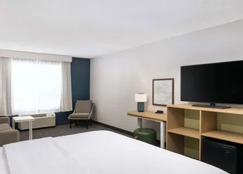 Spark by Hilton Salt Lake City Airport hotel thumbnail 6