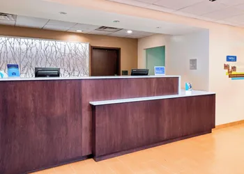Fairfield Inn and Suites by Marriott Perimeter Center hotel thumbnail 2