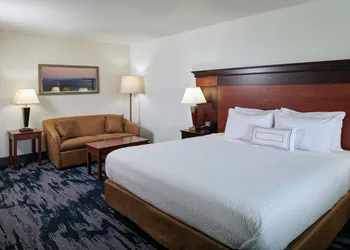 Fairfield Inn & Suites by Marriott Detroit Livonia hotel thumbnail 7
