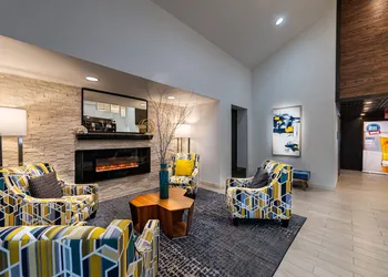 Four Points by Sheraton Charlotte - Lake Norman hotel thumbnail 2