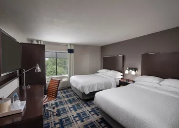 Four Points by Sheraton Charlotte - Lake Norman hotel thumbnail 6