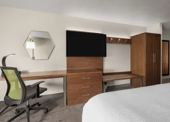 Holiday Inn Express Charlotte West - Gastonia by IHG. hotel thumbnail 8