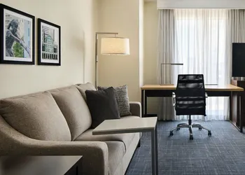 Residence Inn by Marriott Charlotte Uptown hotel thumbnail 6