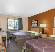 Super 8 by Wyndham Charlotte/Amusement Park Area hotel detail image 4